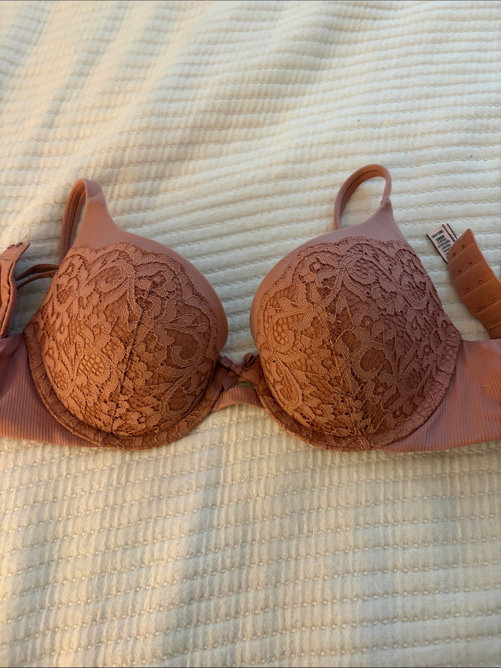 Victoria's Secret Lace Push-Up Bra - Mauve Pink